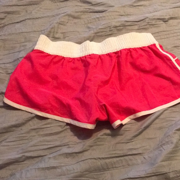 Shorts - Picture 3 of 3